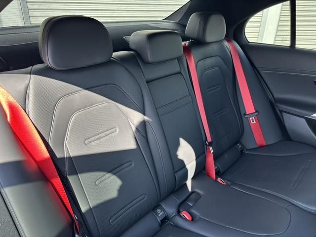 MERCEDES BENZ MERCEDES AMG E CLASS 2025 Image 31