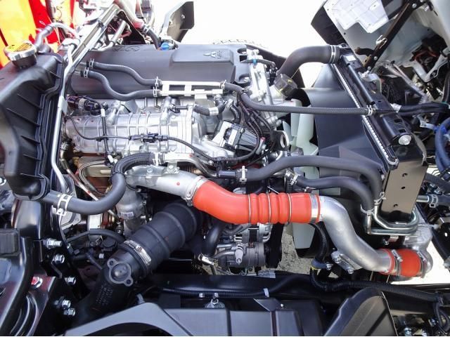 MITSUBISHI CANTER 2025 Image 31