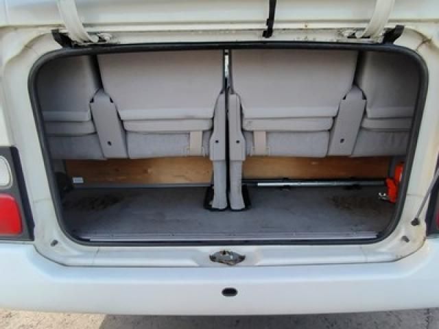 HINO LIESSE 2015 Image 31