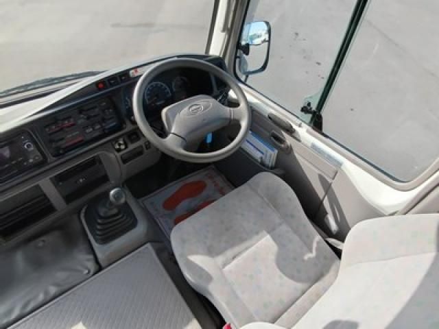 HINO LIESSE 2015 Image 31