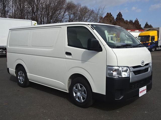TOYOTA HIACE 2022 Image 31