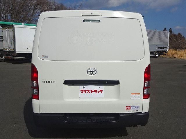 TOYOTA HIACE 2022 Image 31