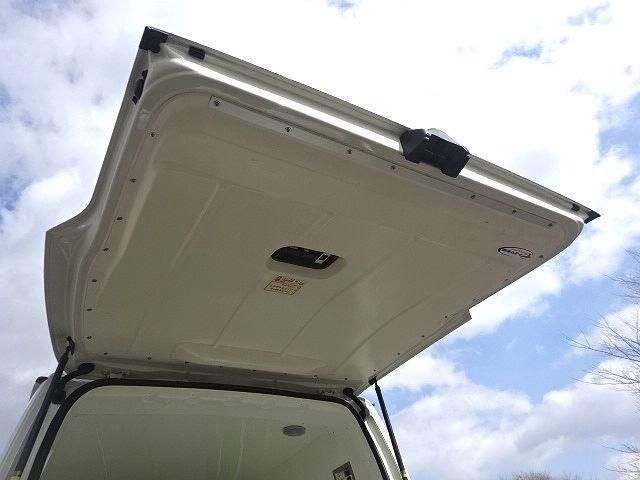 TOYOTA HIACE 2022 Image 31