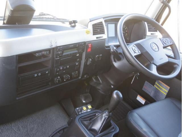 MITSUBISHI FUSOU FIGHTER 2022 Image 31