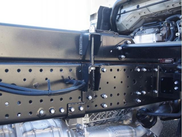 ISUZU ELF 2019 Image 31