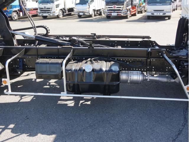 ISUZU ELF 2019 Image 31