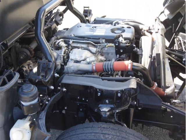 ISUZU ELF 2019 Image 31