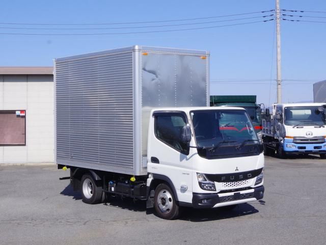 MITSUBISHI CANTER 2023 Image 31
