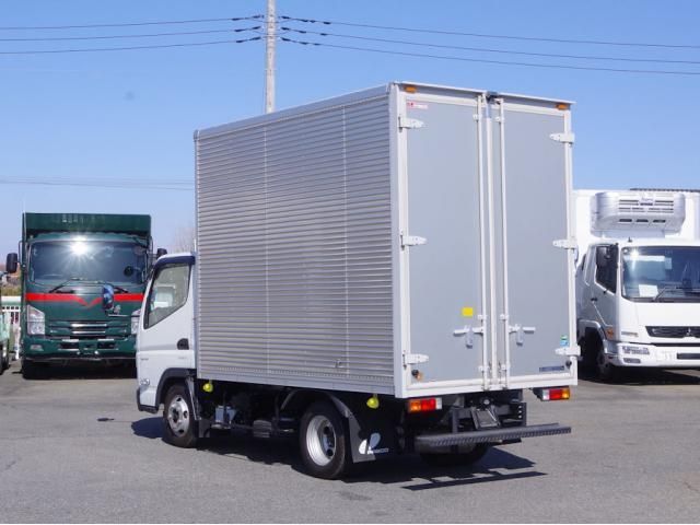 MITSUBISHI CANTER 2023 Image 31