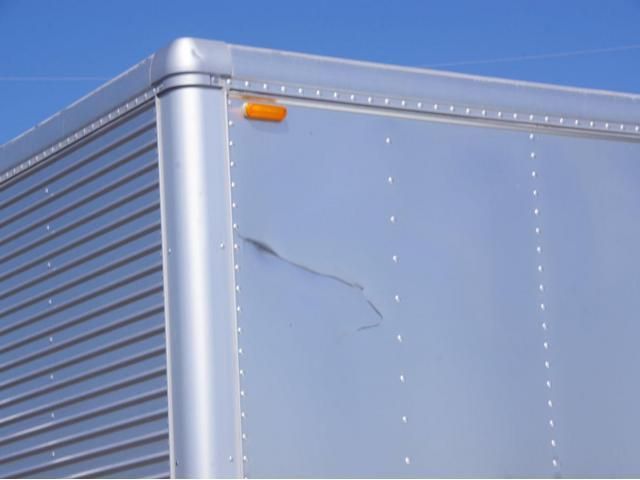 MITSUBISHI CANTER 2023 Image 31