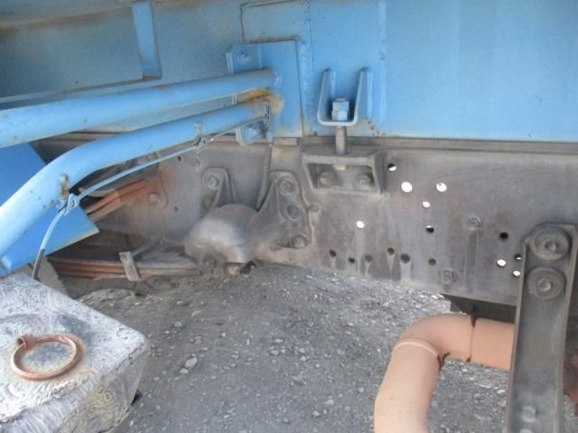 ISUZU FORWARD 2004 Image 31