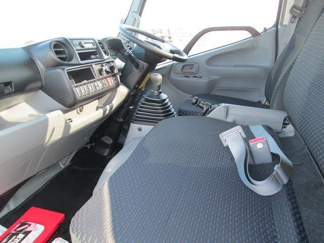 HINO DUTRO 2024 Image 31