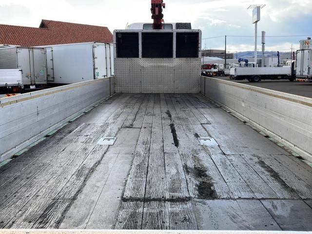 ISUZU GIGA 2010 Image 31