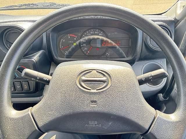 HINO DUTRO 2017 Image 31