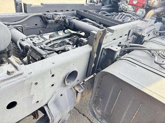 HINO DUTRO 2017 Image 31