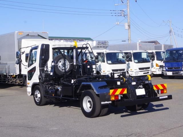 MITSUBISHI FUSOU FIGHTER 2025 Image 31