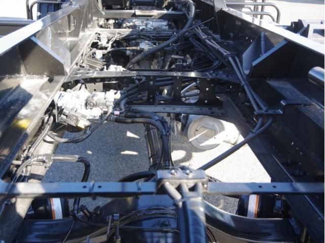 MITSUBISHI FUSOU FIGHTER 2025 Image 31