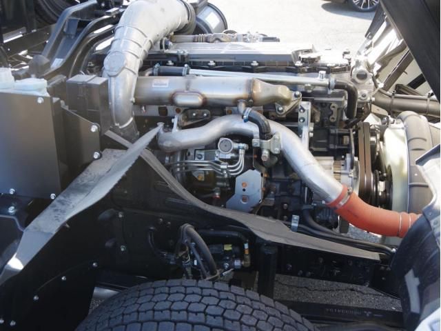 MITSUBISHI FUSOU FIGHTER 2025 Image 31