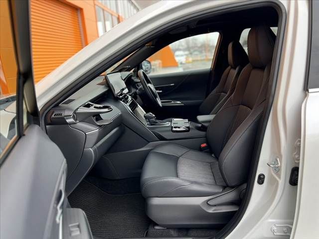 TOYOTA HARRIER 2WD 2023 Image 31