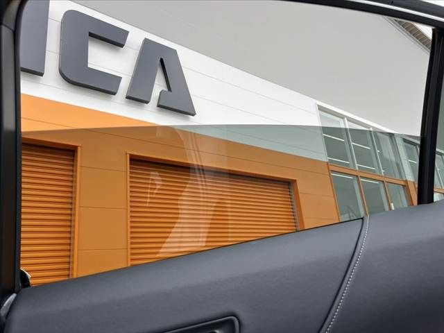 TOYOTA HARRIER 2WD 2023 Image 31