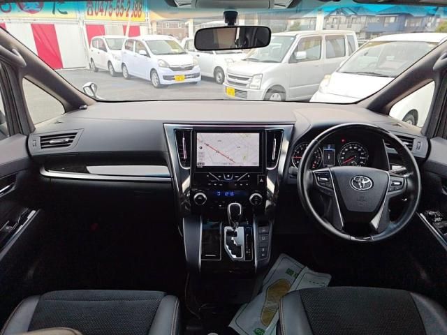 TOYOTA ALPHARD 2017 Image 31