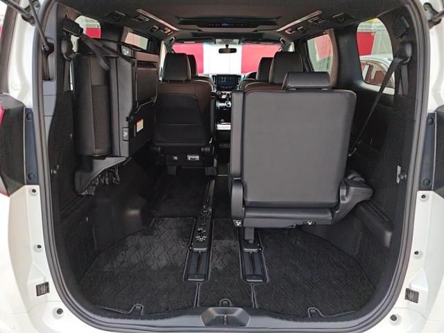 TOYOTA ALPHARD 2017 Image 31