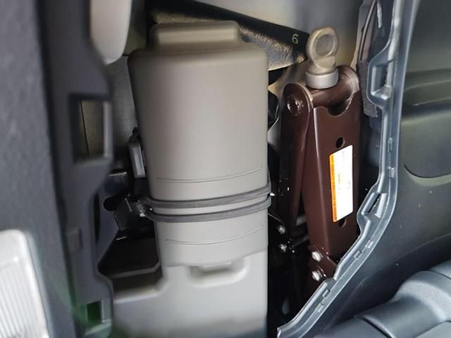 TOYOTA ALPHARD 2017 Image 31