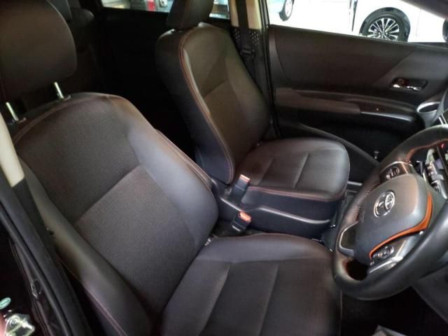 TOYOTA SIENTA HYBRID 2018 Image 31