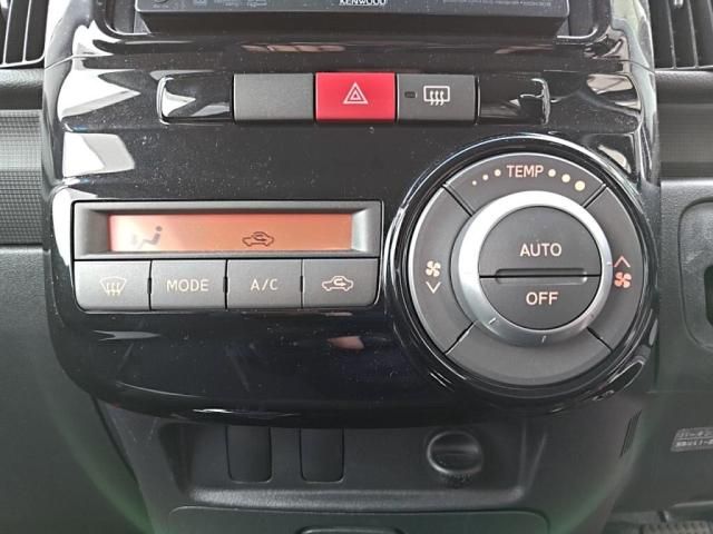 DAIHATSU TANTO CUSTOM 2011 Image 31