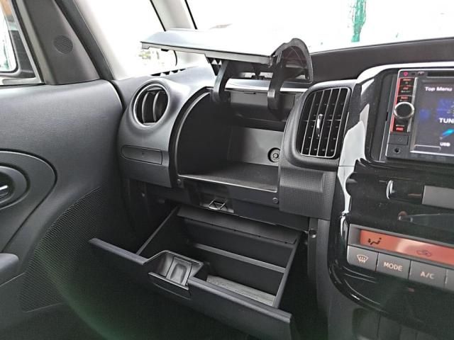 DAIHATSU TANTO CUSTOM 2011 Image 31