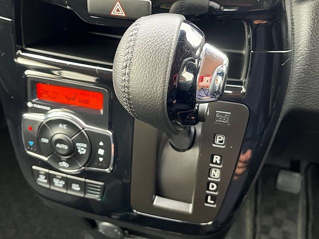 MITSUBISHI DELICA D:2 CUSTOM 4W 2016 Image 31