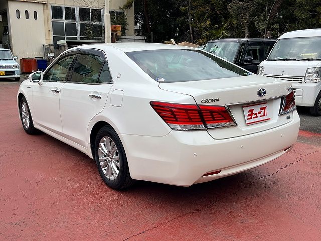 TOYOTA CROWN SEDAN HYBRID 2015 Image 31