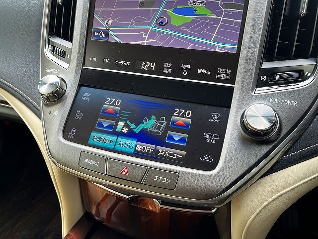 TOYOTA CROWN SEDAN HYBRID 2015 Image 31