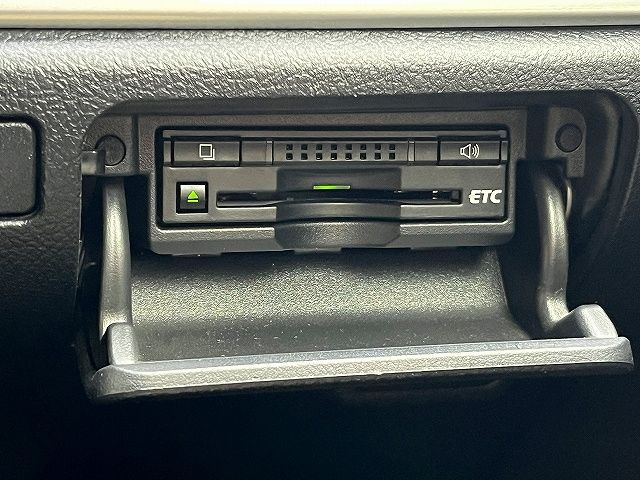 TOYOTA CROWN SEDAN HYBRID 2015 Image 31