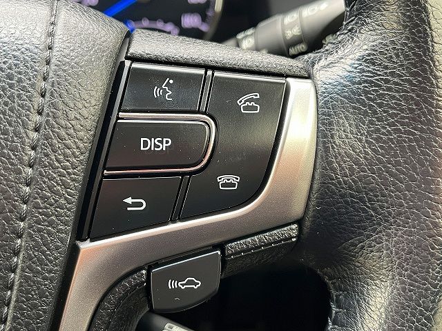 TOYOTA CROWN SEDAN HYBRID 2015 Image 31