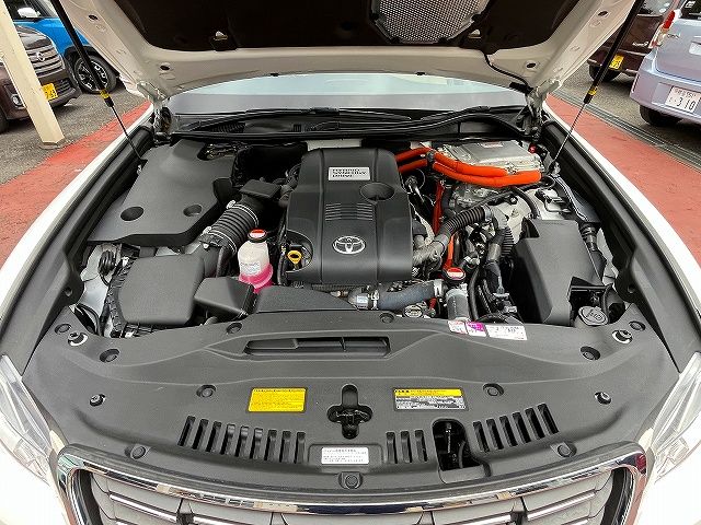 TOYOTA CROWN SEDAN HYBRID 2015 Image 31