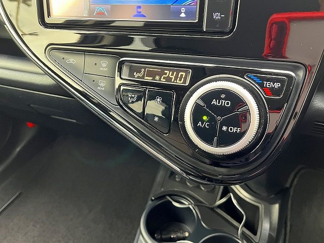 TOYOTA AQUA 2020 Image 31