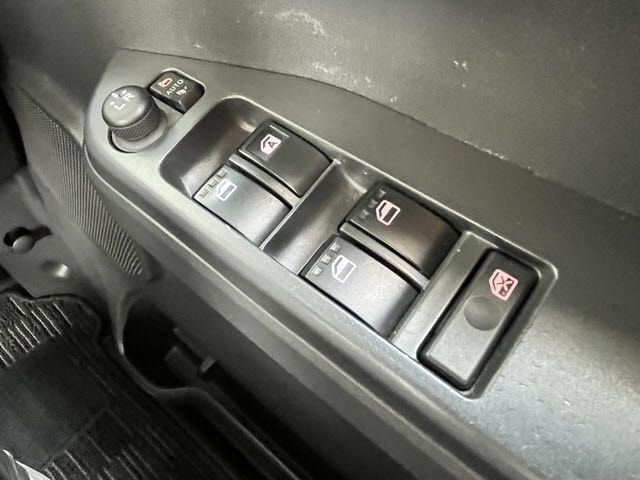 DAIHATSU WAKE 2019 Image 31