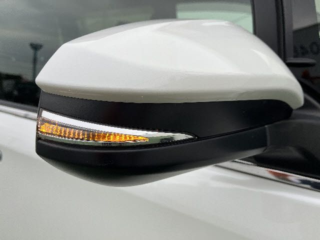 TOYOTA ESQUIRE HYBRID 2019 Image 31