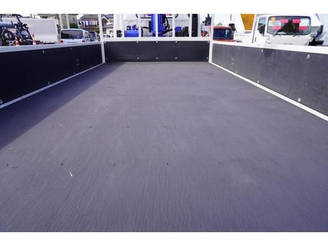 MITSUBISHI CANTER 2023 Image 31