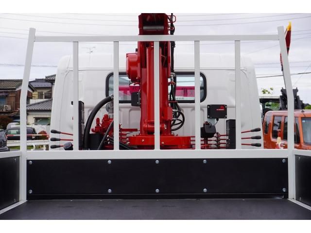 MITSUBISHI CANTER 2025 Image 31