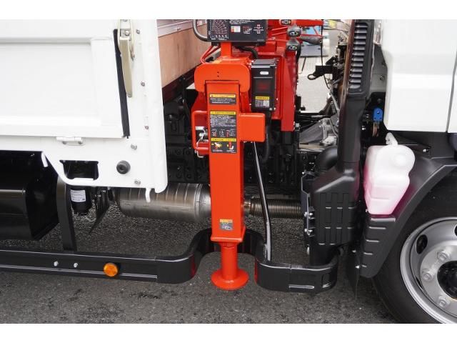 MITSUBISHI CANTER 2025 Image 31