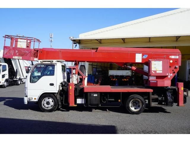 ISUZU ELF 2012 Image 31