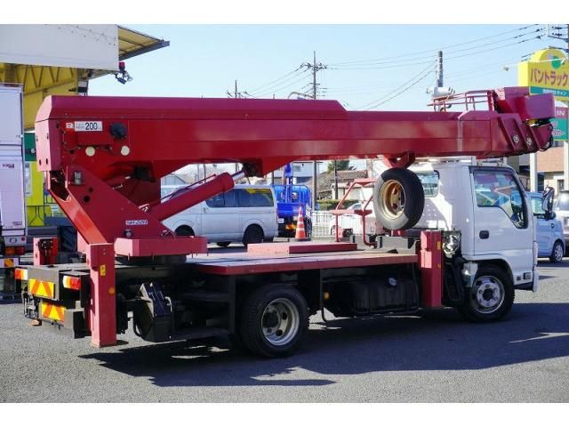 ISUZU ELF 2012 Image 31