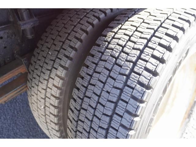 ISUZU ELF 2012 Image 31