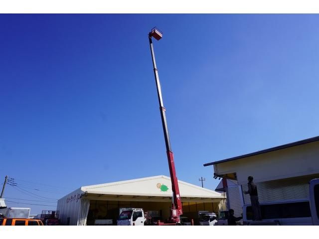 ISUZU ELF 2012 Image 31