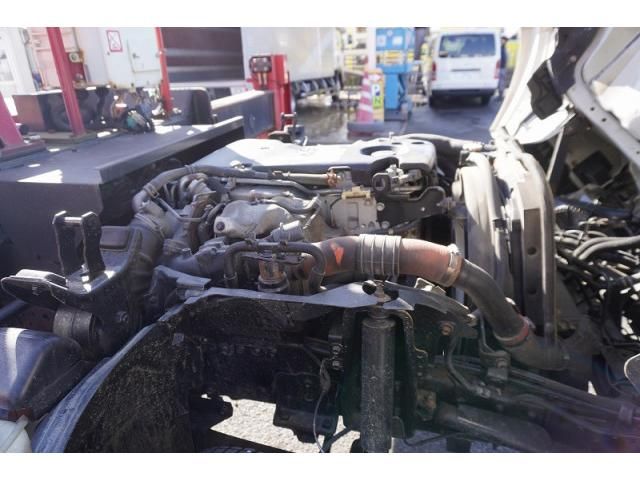 ISUZU ELF 2012 Image 31