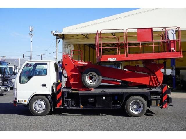 ISUZU ELF 2010 Image 31