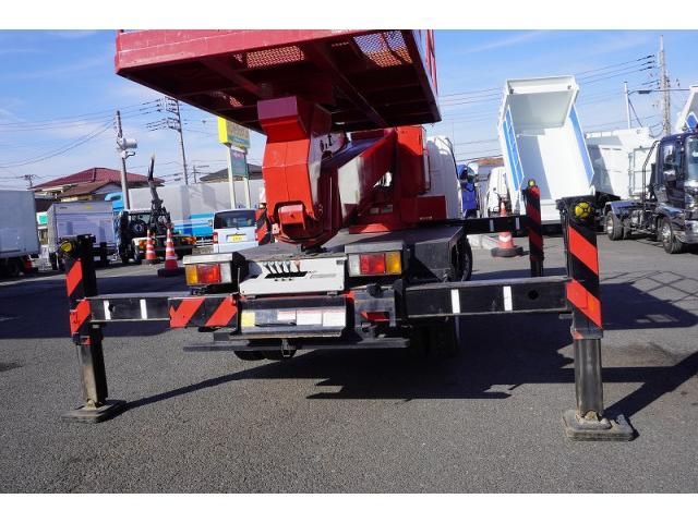 ISUZU ELF 2010 Image 31