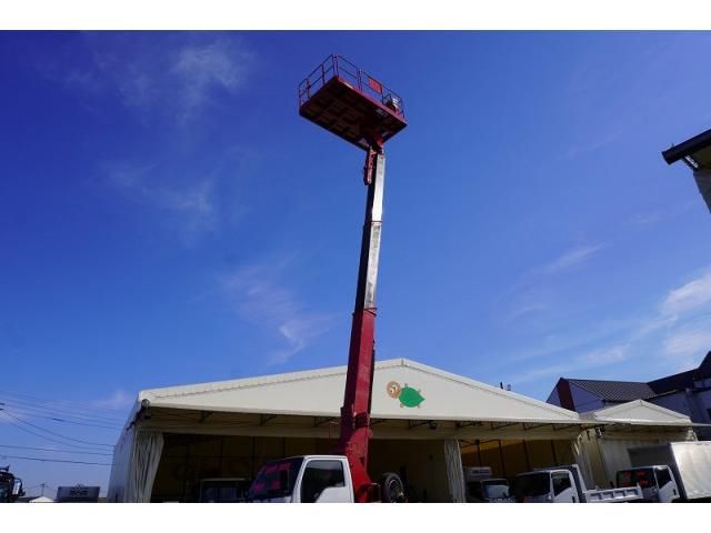 ISUZU ELF 2010 Image 31